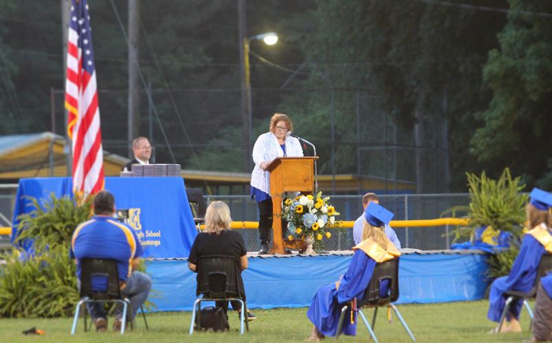ict-2020-07-01-grads-mhs04.jpg