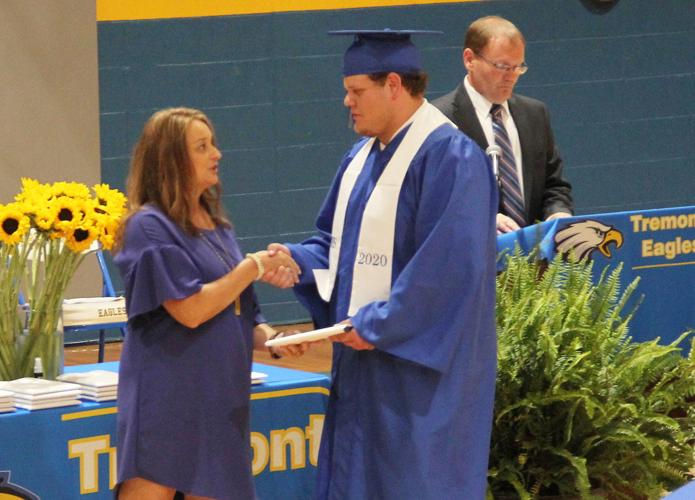 ict-2020-07-01-grads-ths04.jpg