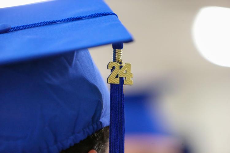 djr-2024-05-18-news-ths-grad-hm
