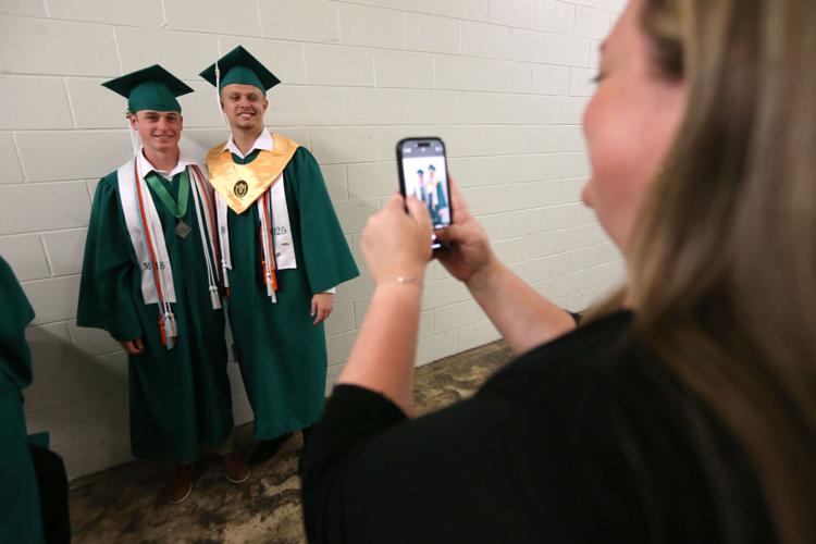 djr-2025-05-24-news-mooreville-graduation-arp7
