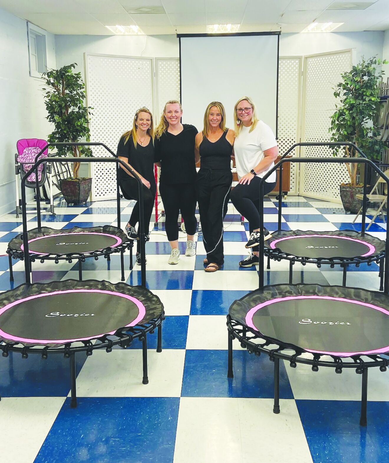 ladies working out_3456.jpg