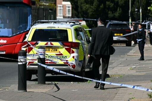 Shomrim neighbourhood watch members helped detain the suspect before police arrived