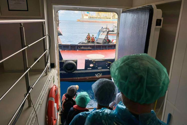 APTOPIX Spain Hantavirus Ship